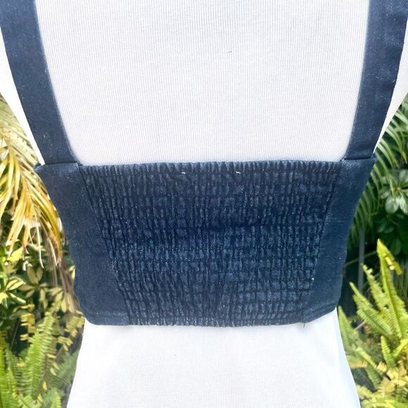 Privacy Please Denim Sweetheart Button Down Crop Top - Picture 6 of 9